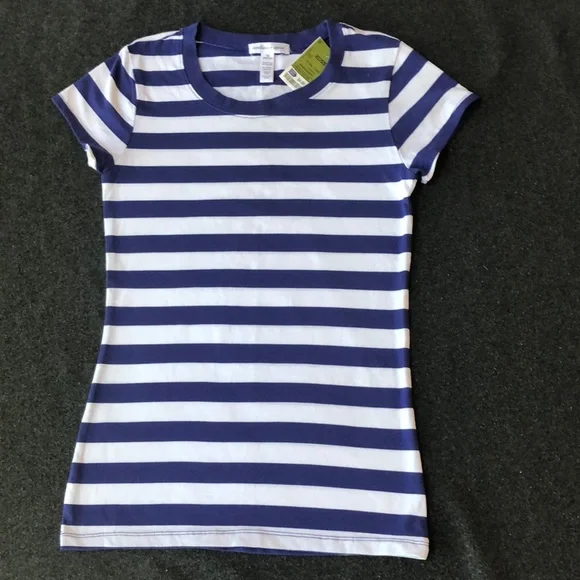 Ambiance Apparel Woman’s 95% Cotton Blue-White Striped T-Shirt Soft Size M - Picture 1 of 13